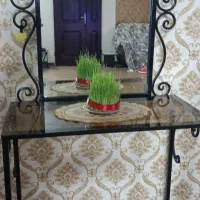 میز توالت (میز آرایش)