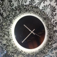 ساعت دیواری طرح کیریستالی