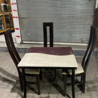 میز غذاخوری