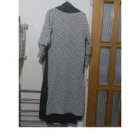 مانتو|لباس|کاشان, ولیعصر|دیوار