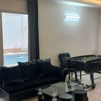 اجاره ویلا با استخر سرپوشیده|اجارهٔ کوتاه‌مدت ویلا و باغ|هشتگرد, تهران دشت|دیوار