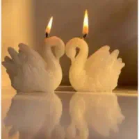 شمع قو و لباس عروس