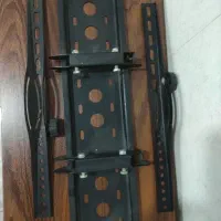 نگهدارنده دیواری تلویزیون