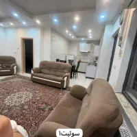 سوئیت نزدیک جنگل و آبشار