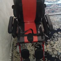 ویلچر تاشو سبک آلمینیوم