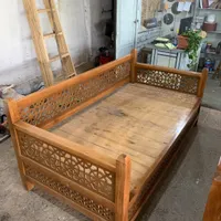 تخت سنتی و مصنوعات چوبی نقش جهان|مبلمان خانگی و میز عسلی|اصفهان, گورتان|دیوار