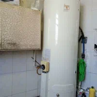 آبگرمکن  مخزنی بزرگ سالم در حد نو