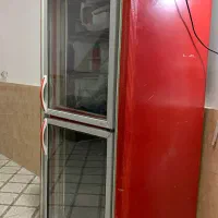 یخچال چرخدار ایستاده    به مشتری واقعی تخفیف میدم
