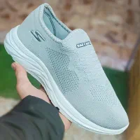 کفش راحتی فقط پنجشنبه 680 فقط فردا کیفیت درجه 1