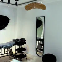 استخدام ناخنکار و فیشیال|استخدام درمانی، زیبایی، بهداشتی|بندرعباس, |دیوار