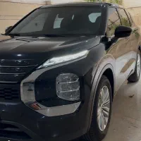 اوتلندر m مشکی ۲۰۲۳