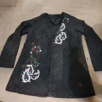 کت تک زنانه روش تیکه دوزی شده و پارچه طرح دار