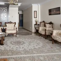 مبلمان کلاسیک ۹ نفره ، فروش بعلت مهاجرت|مبلمان خانگی و میز عسلی|تهران, بهاران|دیوار