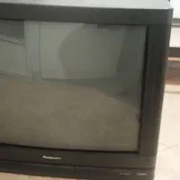تلویزیون پاناسونیک اصل همراه با میز