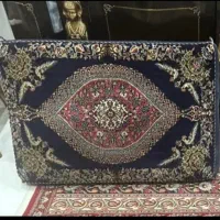 پشتی دستبافت قمی