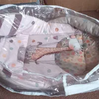 آغوشی نوزاد