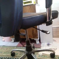 صندلی مهندسی سالم