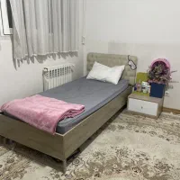 سرویس خواب یکنفره ،برند آپادانا|تخت و سرویس خواب|کاشان, شهرک خاتم الانبیا (مسکن ملی کاشان)|دیوار