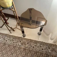 میز عسلی شیشه ای