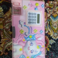 تازه خریدم دوباره براش کادو آوردن
