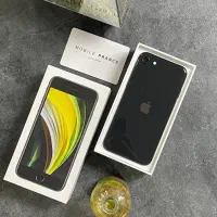 آیفون iphone SE