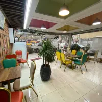 واگذاری-آبمیوه-بستنی-80متری-به-دلیل-مهاجرت