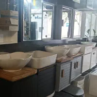 روشویی سایز کوچک و بزرگ،آینه باکس و توالت فرنگی