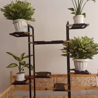 قفسه گل فلزی