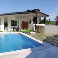 ویلا ۲ خواب استخردار دربست کد ۰۲