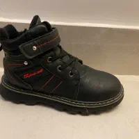 بوت بچگانه و مجلسی ورنی|کفش و لباس بچه|بندرعباس, |دیوار