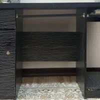 میزکامپیوتر ودراور اینه ریلی در حدنوتمیزوسالم|میز تحریر و کامپیوتر|گرمسار, |دیوار