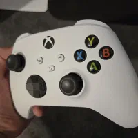 دسته ایکس باکس + داک شارژ دسته و باتری شارژی|کنسول، بازی ویدئویی و آنلاین|تهران, شهرک گلها|دیوار