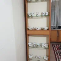 گلسرخی|کلکسیون اشیاء عتیقه|پیربازار, |دیوار