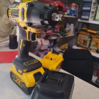 بکس شارژی دیوالت مدل UFD124