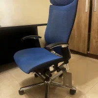 صندلی مدیریتی آبی با روکش توری مدل ۵۵۱۶ اروند