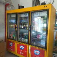یخچال شیش در موتور دانفوس ویترین دورو شیشه