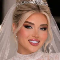 آموزش تخصصی میکاپ عروس شیراز