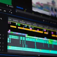 تدوین فیلم با سیستم کامپیوتری روز|خدمات رایانهای و موبایل|تهران, علم و صنعت|دیوار