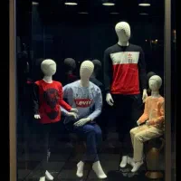 تولید مانکن های فروشگاهی و خیاطی