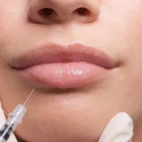 استخدام تزریق کار ژل و بوتاکس