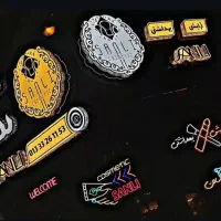 تابلو و نئون (بصورت چکی ام فروخته میشه)