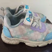 نیم بوت پسرانه|کیف، کفش، کمربند|پرند, فاز ۶|دیوار