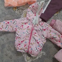 تعدادی کاپشن و سویشرت شلوار مناسب یک سال|کفش و لباس بچه|تهران, شمیراننو|دیوار