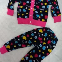 لباس گرم|کفش و لباس بچه|قم, شهر قائم|دیوار