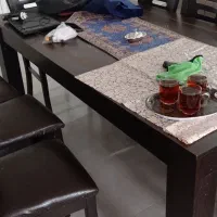 میز ناهار خوری هشت نفره