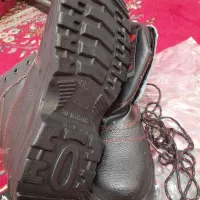 یک جفت ایمنی|کیف، کفش، کمربند|خرمآباد, |دیوار