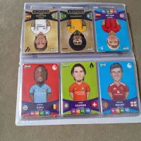 کیمدی با آلبوم|اسباب‌‌بازی|میانه, |دیوار