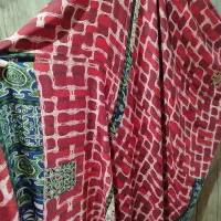 پارچه کرپ حریر ریزش دار