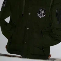 کاپشن|لباس|تبریز, |دیوار