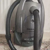 فروش دو عدد جاروبرقی کهنه